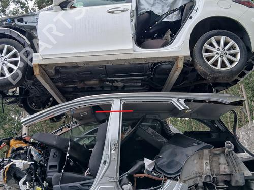 other-toyota-auris-estate-_e18_-2013-2014-2015-2016-2017-2018-31621371 main image