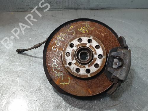 Used Right front steering knuckle Right front steering knuckle 31807192 31807192