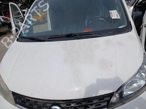 hood-nissan-nv200-van-2010-37417018 main image