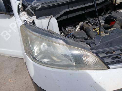 right-headlight-nissan-nv200-van-2010-37417030 main image