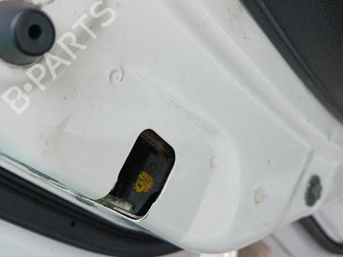Used Front left lock Front left lock 37417040 37417040
