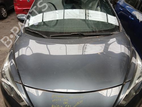 hood-nissan-micra-v-k14-2016-37439127 main image