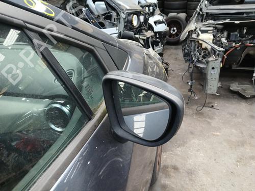 Retrovisor direito Retrovisor direito 37439145 37439145