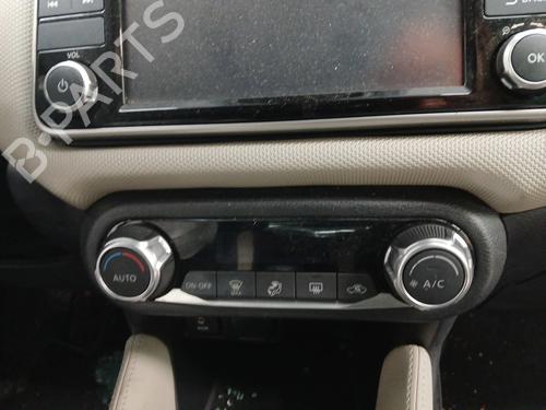 Used Climate control Climate control 37439153 37439153