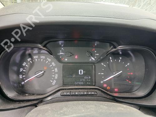 Used Instrument cluster Instrument cluster 37439195 37439195