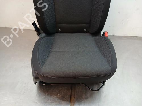 Right front seat RENAULT CLIO V (B7_) 1.5 Blue dCi 100 (B7AD) | BP37522797C16 - Image 2