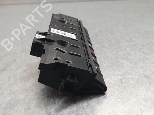 Warning switch RENAULT CLIO V (B7_) 1.0 TCe 100 (B7MT) | BP37524579I22 - Image 3