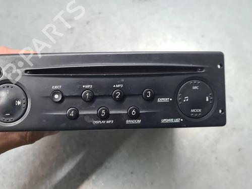 Used Radio Radio 32759390 32759390