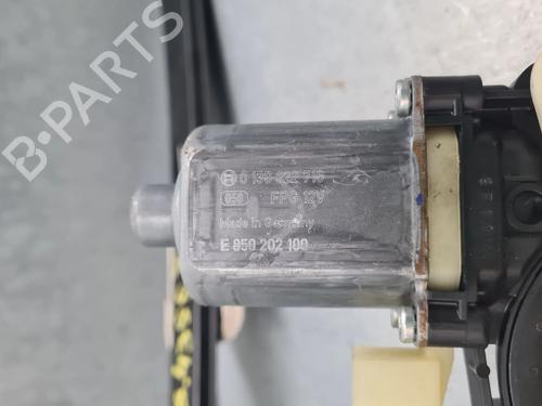 Front right window mechanism SEAT LEON (5F1) 1.2 TSI | BP32469513C23 - Image 10
