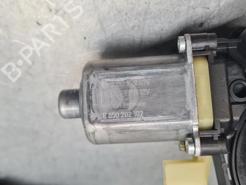 Front right window mechanism SEAT ATECA (KH7, KHP) 2.0 TDI | BP35777157C23 - Image 10