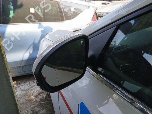 left-mirror-renault-megane-iv-hatchback-b9amn_-2015-37717071 main image