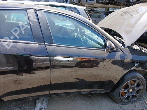 right-front-door-alfa-romeo-giulietta-940_-2010-2011-2012-2013-2014-2015-2016-2017-2018-2019-2020-37799055 main image