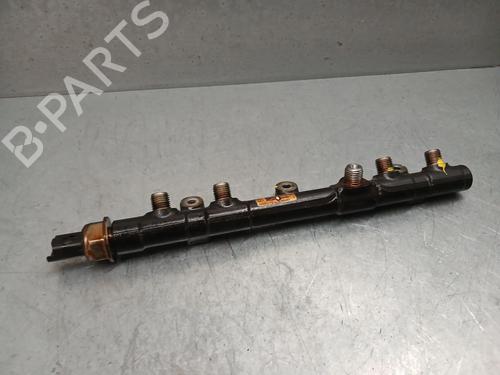 Used Injection rail Injection rail 37989187 37989187
