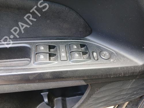 Used Left front window switch Left front window switch 38002639 38002639