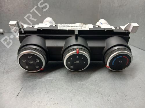 climate-control-renault-clio-v-b7_-2019-27871883 main image