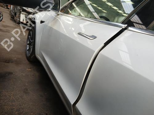 Left front door TESLA MODEL 3 (5YJ3) EV AWD | BP38002681C2 - Image 2