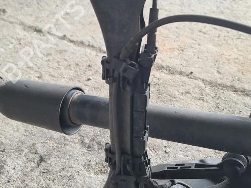 Used Right rear suspension arm Right rear suspension arm 38020396 38020396