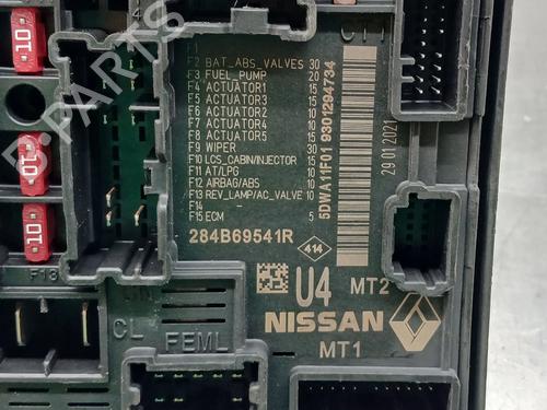 Fuse box RENAULT CLIO V (B7_) 1.0 TCe 90 (B7MT) | BP38109056E1 - Image 4