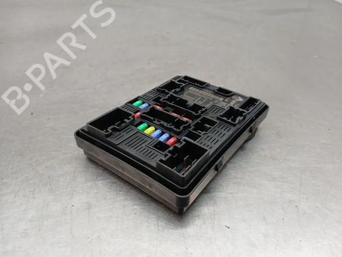 Fuse box RENAULT CLIO V (B7_) 1.5 Blue dCi 100 (B7AD) | BP38109057E1 - Image 2