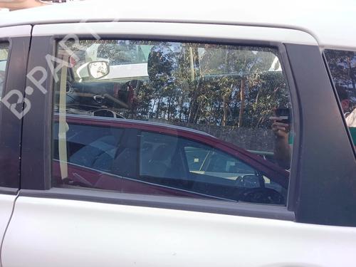 Used Rear left door window Rear left door window 38225688 38225688