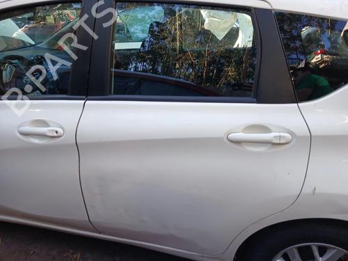 Used Left rear door Left rear door 38225678 38225678