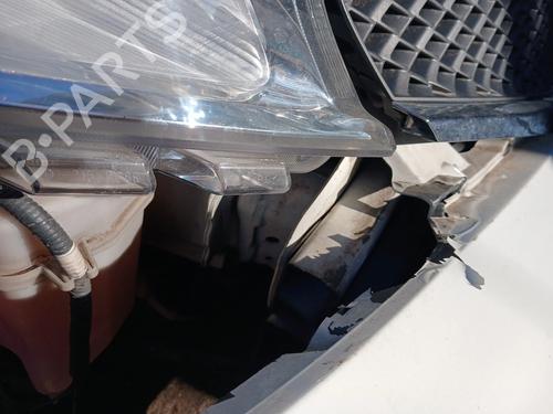 Used Front bumper reinforcement Front bumper reinforcement 38225679 38225679