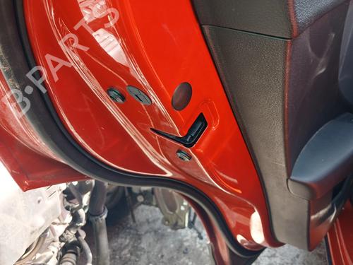 rear-left-lock-audi-q2-gab-gag-2016-38233624 main image