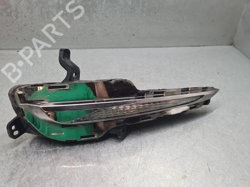 Used Left daytime light Left daytime light 38237979 38237979