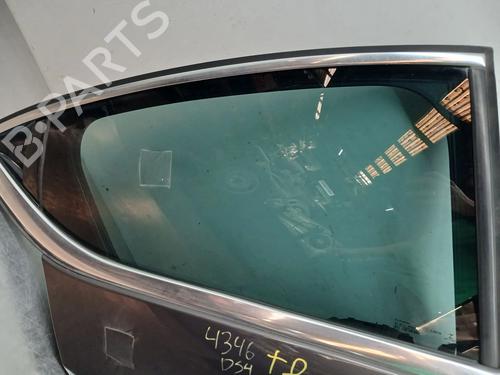 Used Rear right door window Rear right door window 32403828 32403828