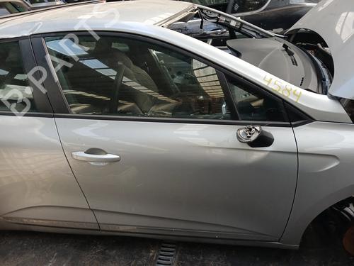 right-front-door-renault-clio-v-b7_-2019-38340972 main image