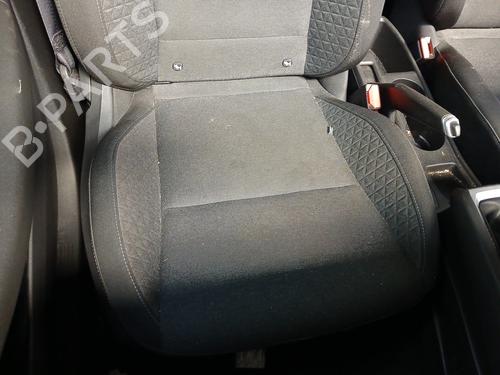 Right front seat RENAULT CLIO V (B7_) 1.5 Blue dCi 100 (B7AD) | BP38340983C16 - Image 3