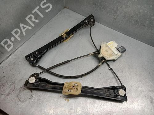 rudehejsemekanisme-hjre-foran-skoda-rapid-spaceback-nh1-2012-2013-2014-2015-2016-2017-2018-2019-34462347 main image