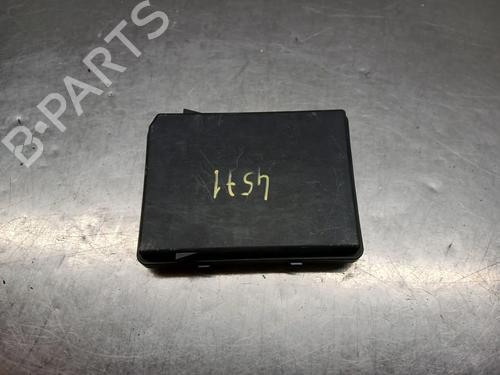 Fuse box RENAULT MEGANE IV Hatchback (B9A/M/N_) 1.5 Blue dCi 115 (B9A6) | BP38341094E1 - Image 3