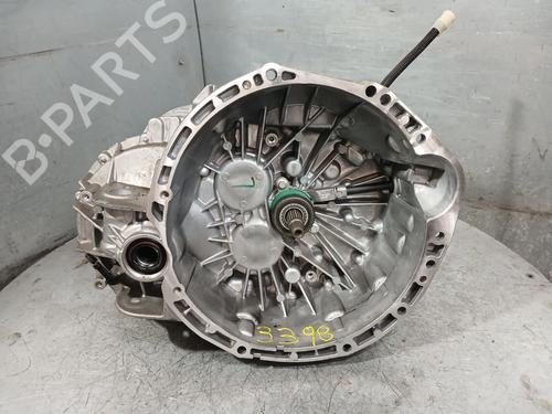 gearbox-renault-trafic-iii-van-fg_-2014-23191827 main image