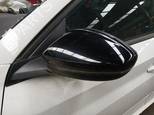 Retrovisor esquerdo Retrovisor esquerdo 38514568 38514568