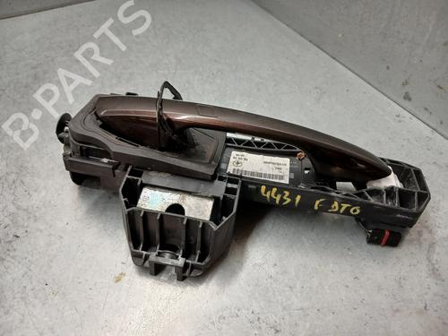 Used Front right exterior door handle Front right exterior door handle 38518750 38518750