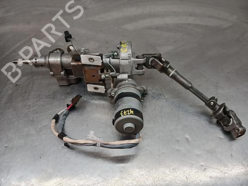 Used Steering column Steering column TOYOTA YARIS (_P13_) 1.5 Hybrid (NHP130_, NHP130) (101 hp) 31364775 31364775