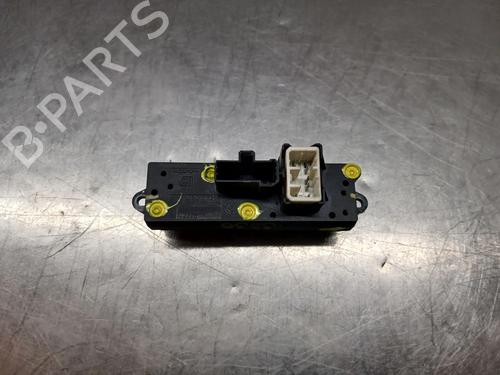 Warning switch MASERATI GRAN TURISMO I 4.7 S | BP38567425I22 - Image 3
