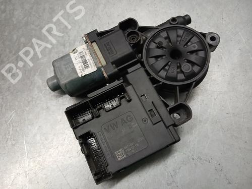 Left front window motor VW PASSAT B7 (362) 1.6 TDI | BP38593460E21 - Image 2