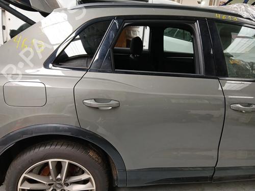 right-rear-door-audi-q3-f3b-2018-38600251 main image