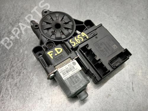 Right front window motor VW PASSAT B7 (362) 1.6 TDI | BP38600298E20 - Image 2