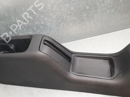 Armrest / Center console CITROËN C3 III (SX) 1.2 PureTech 82 | BP38600330I20 - Image 3