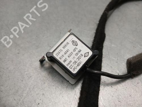 Other RENAULT MASTER III Bus (JV) 2.3 dCi 135 FWD (JV0N, JV08) | BP38621248O1 - Image 2