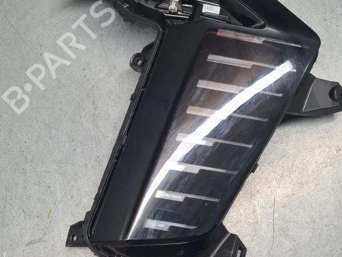 right-daytime-light-renault-clio-v-b7_-2019-36568824 main image