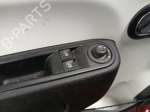 left-front-window-switch-renault-twingo-iii-bcm_-bca_-2014-38959289 main image