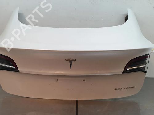 bakluke-cckombi-kupe-tesla-model-3-5yj3-2017-38002682 main image
