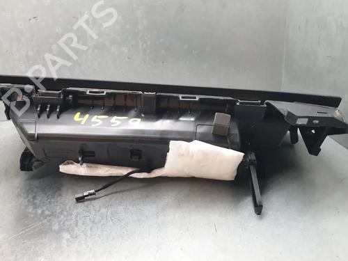 Handskerum TESLA MODEL 3 (5YJ3) EV AWD | BP39098079C95 - Image 3