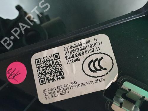 Handskerum TESLA MODEL 3 (5YJ3) EV AWD | BP39098079C95 - Image 6