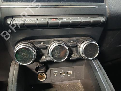 Used Climate control Climate control 39140308 39140308