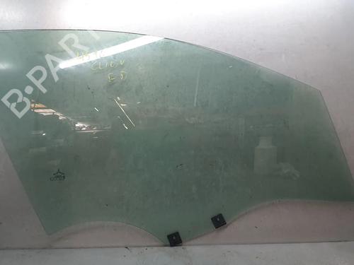Used Front right door window Front right door window 39209463 39209463